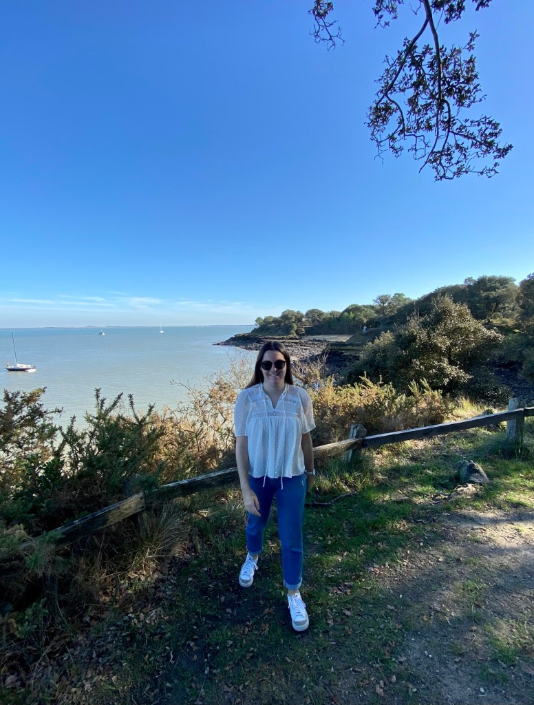 moi devant la vue océan